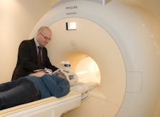 2011 03 18 12 16 47 302 2011 03 18 Coma Aberdeen Pic 1