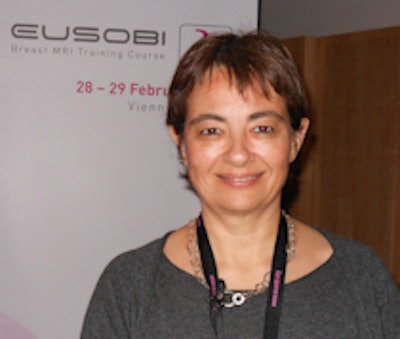 For a breast implant patient, a radiologist must always obtain a detailed patient history from the referring physician and surgeon, according to Dr. Julia Camps Herrero.