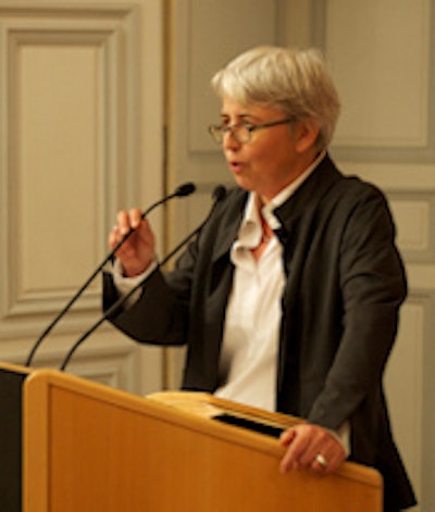 Using MRI highly selectively is a good compromise, according to Dr. Anne Tardivon.