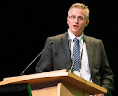 Knuuti and his colleagues have demonstrated that PET/CT can be used to detect CAD.