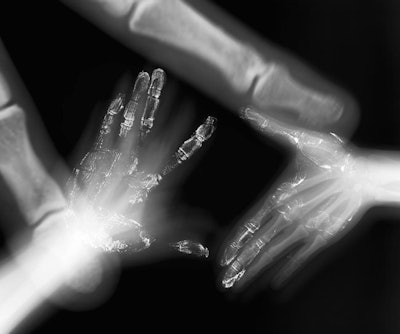 Modified presence series. © Marc Ferrante.