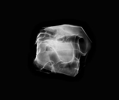 Ergon series (space between hands). © Marc Ferrante.