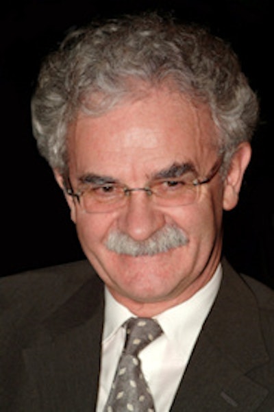 The societies of radiology and cardiology must lead by example, said Dr. Pascal Guéret.