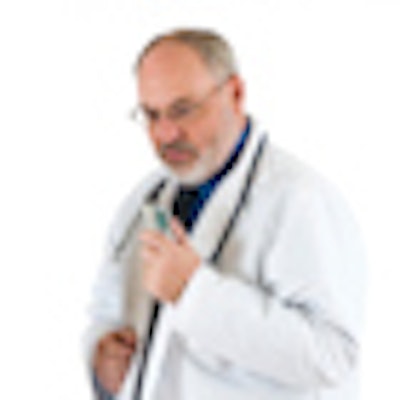 2012 06 27 09 22 08 292 Doctor Dictating 70