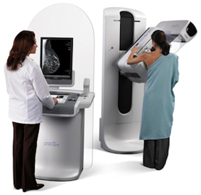Selenia Dimensions digital breast tomosynthesis system. Image courtesy of Hologic.