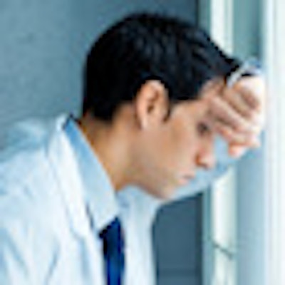 2013 04 05 10 15 22 621 Doctors Sad Lean 70