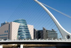 2013 05 20 10 45 43 553 Dublin Samuel Beckett Bridge 200