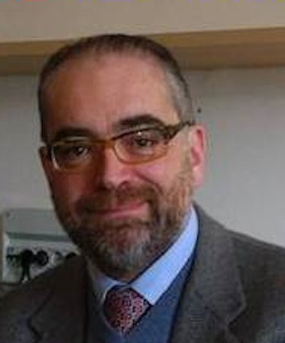 Reporting in the dark is a disturbing situation, noted Dr. Davide Caramella.