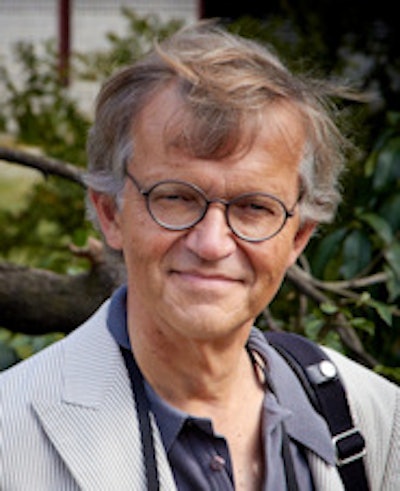 Breast cancer patients are already waiting a very long time for a biopsy and surgery, said Dr. Robert Lavayssière.