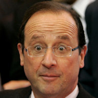 2013 08 05 12 30 26 793 Francois Hollande 200