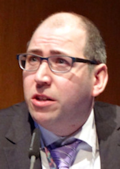 Dr. Martijn den Dekker.