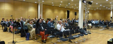 Show of hands.