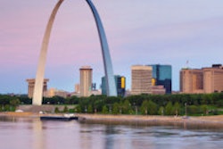2014 06 11 12 27 50 350 St Louis 200