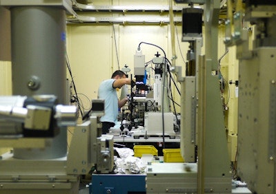 Researchers at Monash University are developing high-resolution phase contrast x-ray imaging for in vivo observation of the airway surface. All images courtesy of Kaye Morgan.