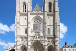 2015 02 18 12 53 36 359 Nantes Cathedral 200