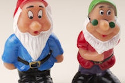 2015 04 20 11 53 22 952 Gnomes Snow White Dwarves 200