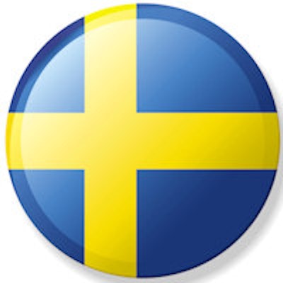2013 05 29 08 15 14 895 Swedish Flag Button 200