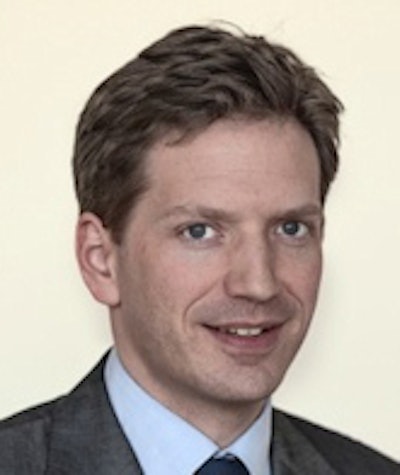 Cardiac MR elastography takes about 15 minutes longer than an MRI scan, according to Dr. Thomas Elgeti. Image courtesy of posh-photographie.com.