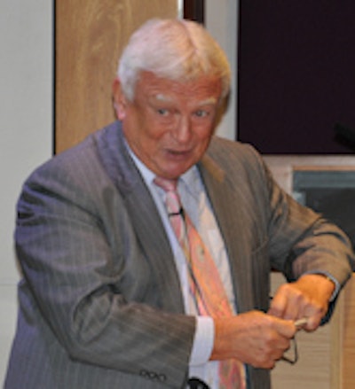 Pathologists contribute to the underdiagnosis of multifocal breast cancer cases, according to Dr. László Tabár.