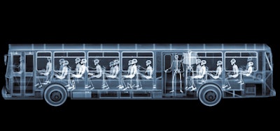 2015 06 08 12 18 24 76 2015 06 09 Xray Art Bus 800