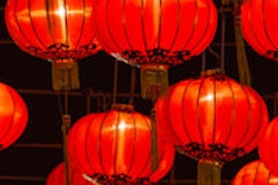 2015 06 24 09 28 02 640 Chinese New Year Lantern 200