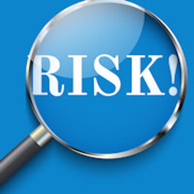 2015 08 19 09 56 28 615 Risk Magnifying Glass 200