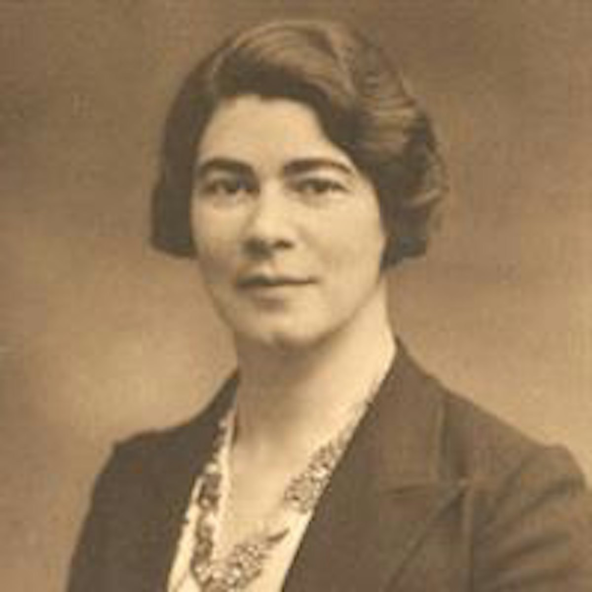 Kitty Clark: An inspiration to radiographers | AuntMinnieEurope