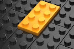 2015 11 10 12 30 17 209 Lego 200