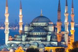 2016 01 18 09 40 41 319 Istanbul Turkey Blue Mosque 200