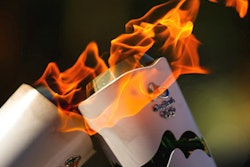 2016 08 03 08 11 21 335 2016 08 03 Rio Olympics Flame2