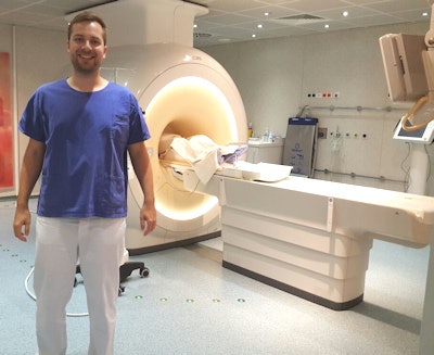 Dr. Sven Piepenburg performs around 800 cardiac MR exams a year.