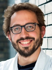 Dr. Maxime Ronot.