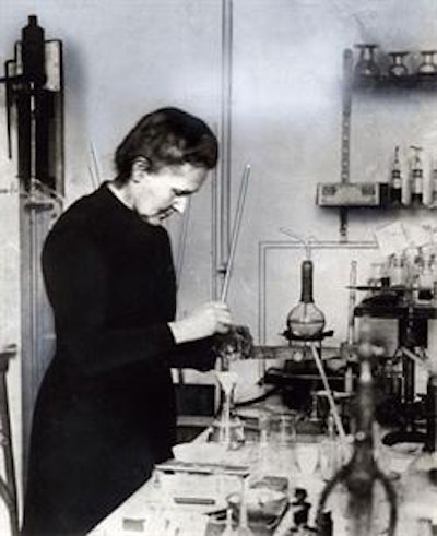 Marie Curie in her laboratory at the Radium Institute in France. Image from Nobelprize.org/National Archives of the Netherlands.
