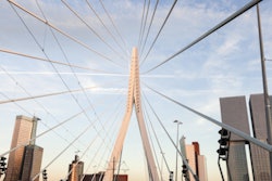2017 11 17 19 02 3936 Netherlands Rotterdam Erasmus Bridge 400