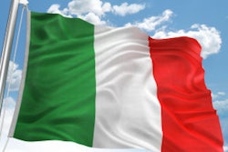 2017 10 16 18 44 6737 Italian Flag 400
