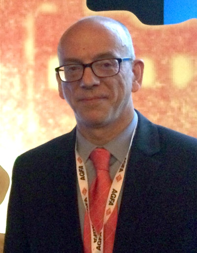 SERAM Vice President Dr. Pablo Valdés Solís.