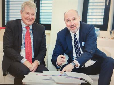 At ECR 2018, Parizel (right) signed a memo of understanding between the ESR and the Royal Australian and New Zealand College of Radiologists (RANZCR), represented here by its president Dr. Lance Lawler. All images courtesy of Dr. Paul M. Parizel, PhD.