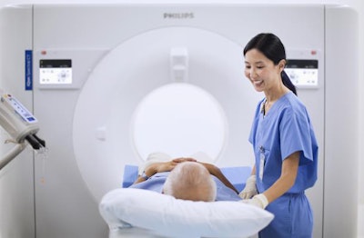 The IQon Elite scanner is designed to improve workflow and reduce follow-up imaging. Image courtesy of Philips Healthcare.