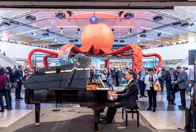 An oceanic theme pervaded at ECR 2019, with a giant octopus greeting arrivals at the Vienna congress and a remarkable opening ceremony presided over by the ocean god Poseidon. Photos courtesy of ESR/ECR Today/Sebastian Kreuzberger.