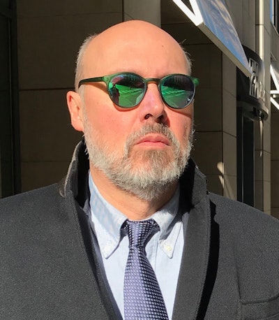 Give others a chance to stand in the sunshine, Parizel advises.