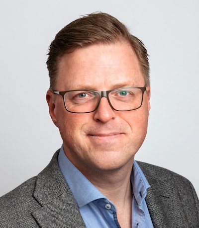 Dr. Roar Pedersen.