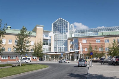 The accident took place in a mobile MRI unit that was located outside Sunderby Hospital in Luleå (shown here). Image courtesy of Anders Alm.