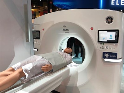 Revolution Maxima is a high-performance CT scanner designed to optimize every step of the CT workflow.