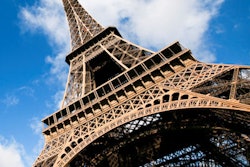 2016 08 30 09 24 35 525 Eiffel Tower 400