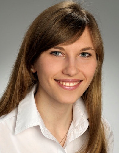 Dr. Elena Laakmann.