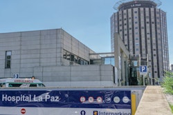 2020 11 17 18 23 2832 Hospital La Paz 400