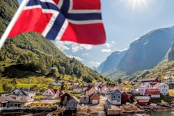 2021 03 15 23 15 7532 Norway Fishing Village 400