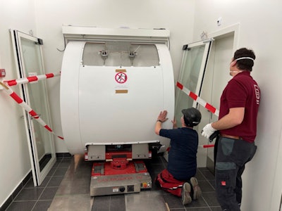 A tight squeeze: The magnet of the Magnetom Free.Max just fits through standard hospital doors -- there was no need to open walls for the installation at the University Hospital in Basel.