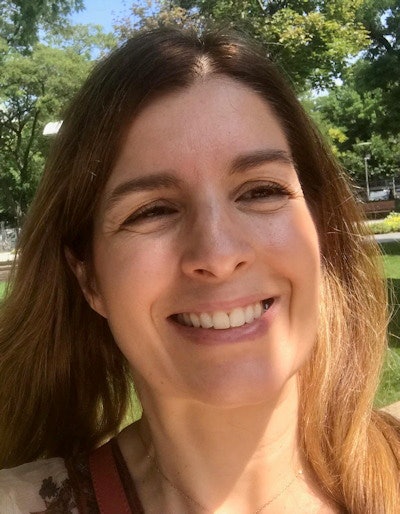 Dr. Ana Paula Moreira.