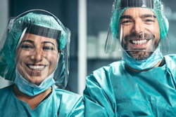 2021 11 16 22 51 7894 Surgeons Smiling 400